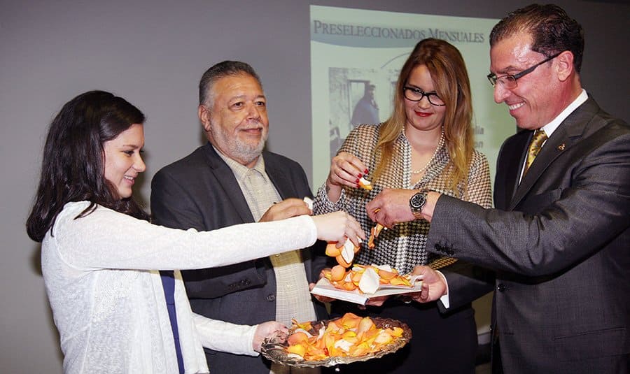 Banesco presentó el primer libro de fotografía móvil Gente que Emprende