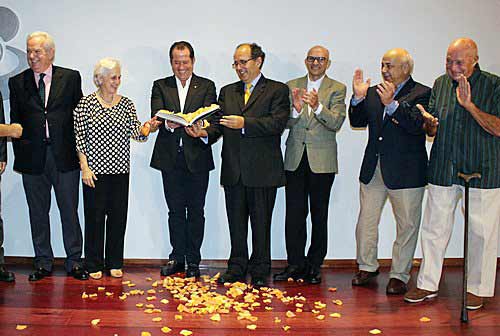 Banesco bautizó el libro "Nuevo país musical"