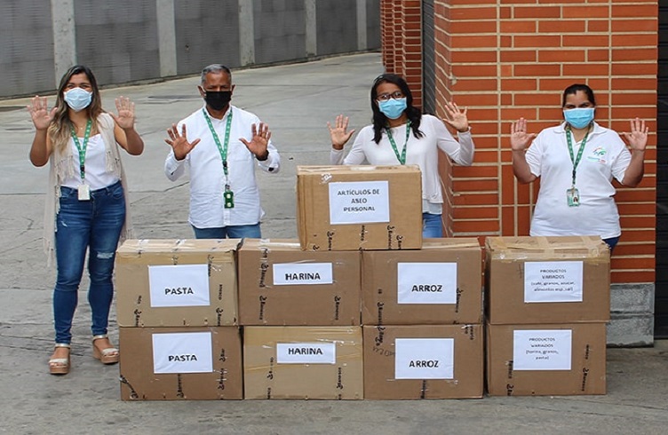 Kilos de solidaridad donaron trabajadores de Banesco