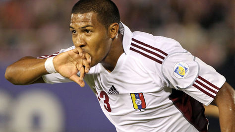 La Vinotinto derrotó a Paraguay con dos goles de Salomón Rondón