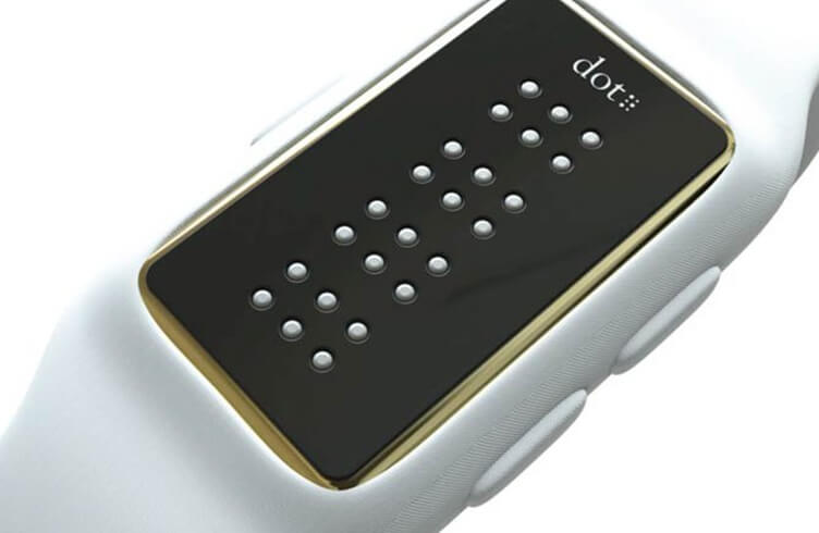 El primer reloj en braille