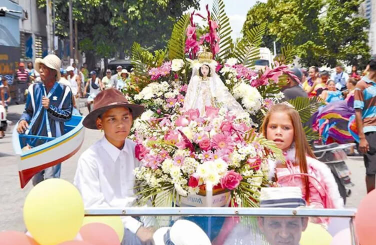 Hoy celebrarán bajada de la Virgen del Valle