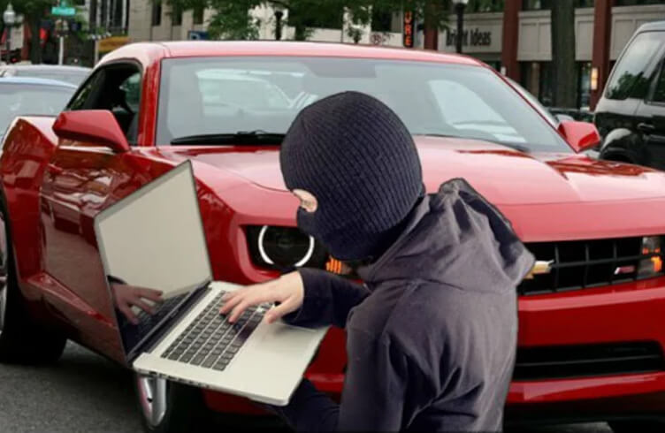 Carros nuevos no están protegidos de los hackers