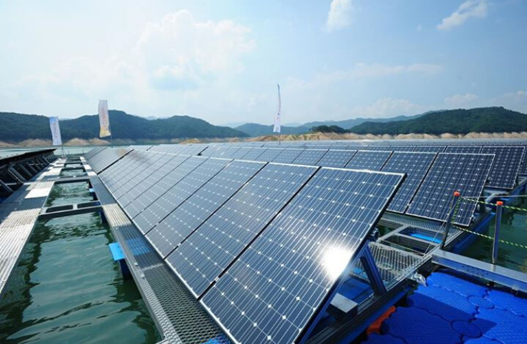 Paneles solares para la acuicultura