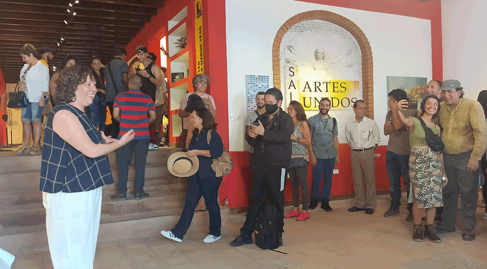 Fotos | Banesco viajó a La Guaira con la exhibición de arte “Todo llega al mar”