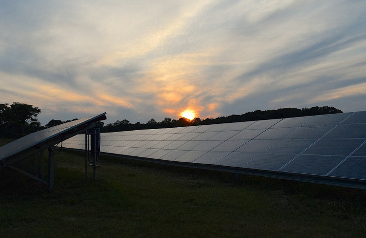 Renkube: vidrio para paneles solares fotovoltaicos